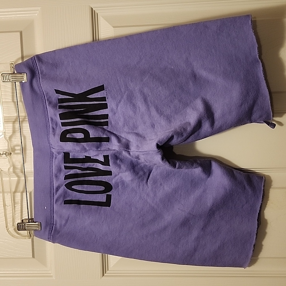VICTORIA SECRET SHORT BEEN CUT
